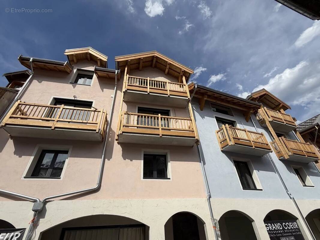 Appartement à SAINT-CHAFFREY