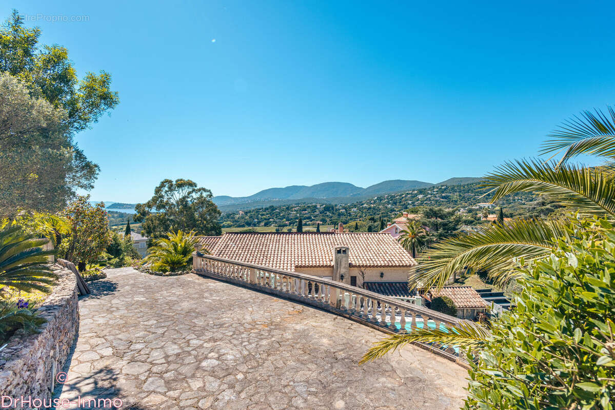 Maison à LA CROIX-VALMER