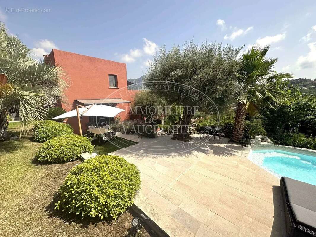 Maison à VENCE