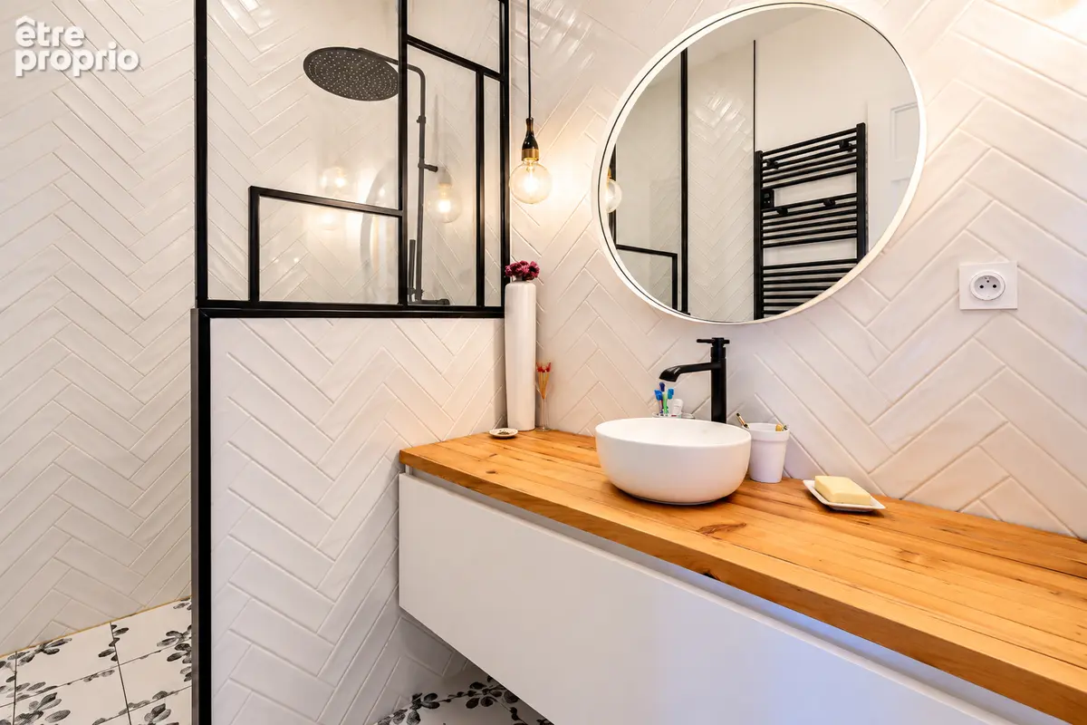 ANNECY - appartement traversant de 76m² - photo 8