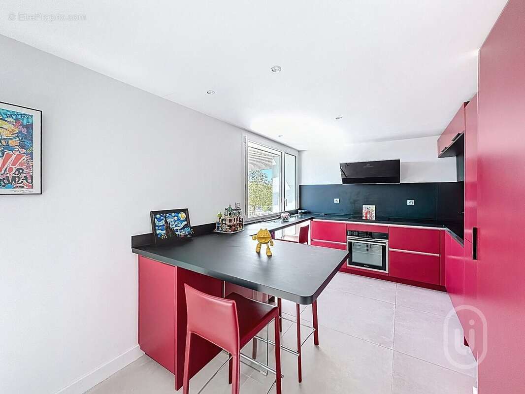 Appartement à CASTELNAU-LE-LEZ