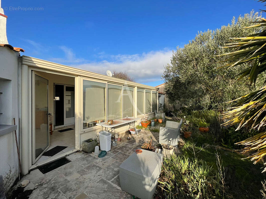 Maison à LONGEVILLE-SUR-MER