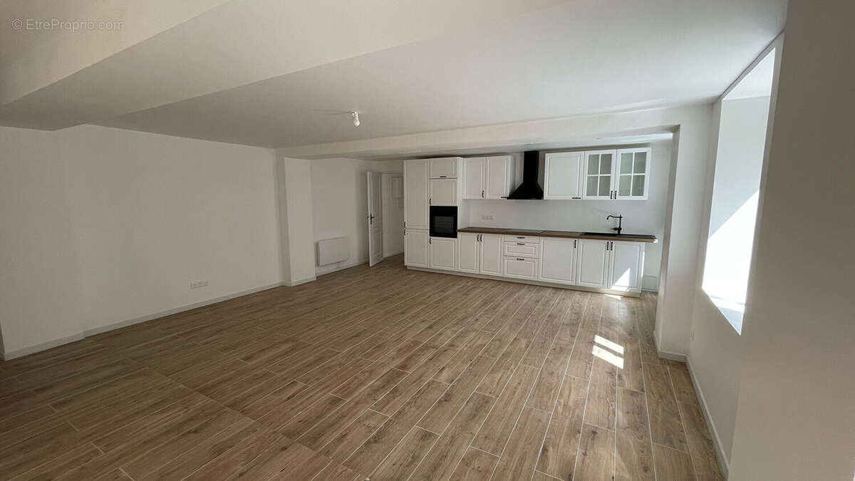 Maison à CREPY-EN-VALOIS