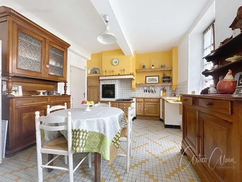 Maison à VILLEFRANCHE-DE-LAURAGAIS