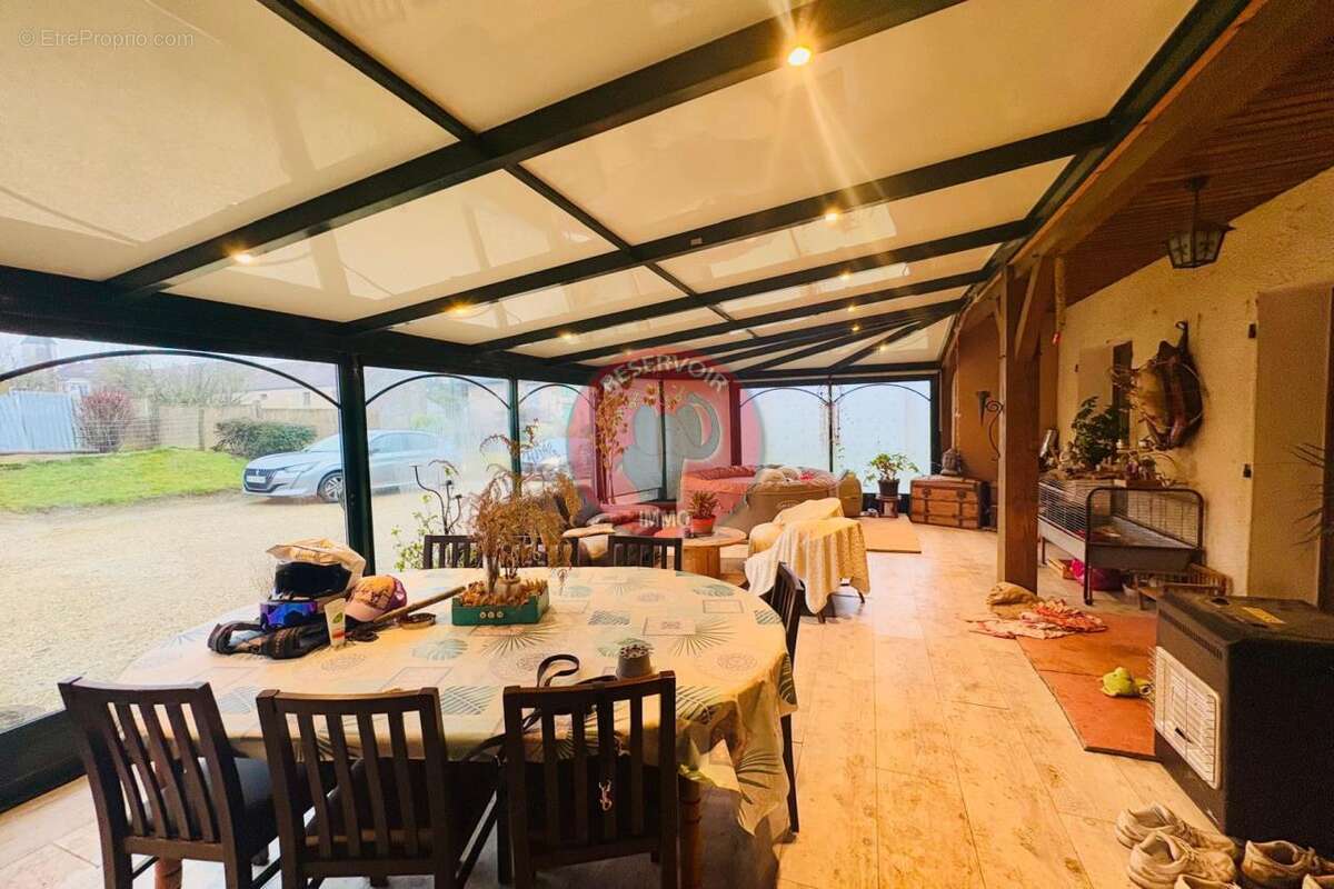 Maison à PRECY-SOUS-THIL