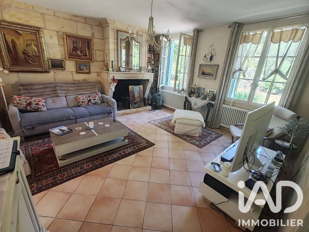Photo 1 - Maison à SAINT-DENIS-DE-PILE