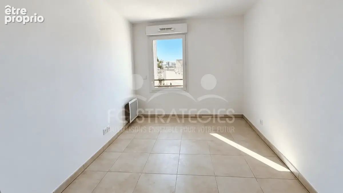 VENDARGUES - T4 neuf - terrasse - 2 parkings - photo 16