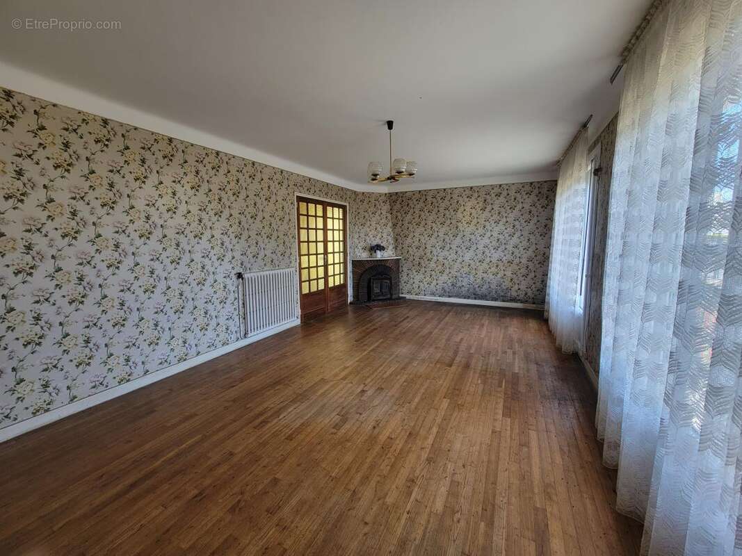 Maison 115 m² à Gourin  - photo 2