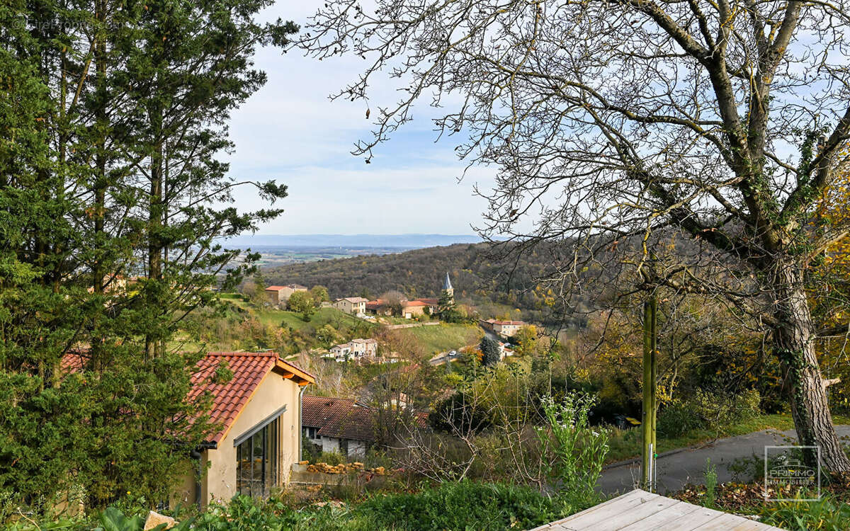 Maison à POLEYMIEUX-AU-MONT-D&#039;OR