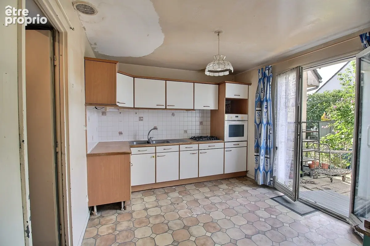 Maison 5 pièces 88 m² à vendre à Saint-Florentin (89600) - photo 6