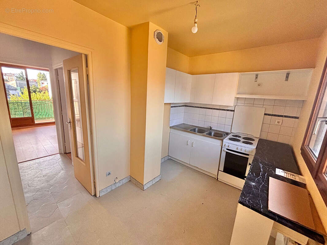 Appartement à LIVRY-GARGAN