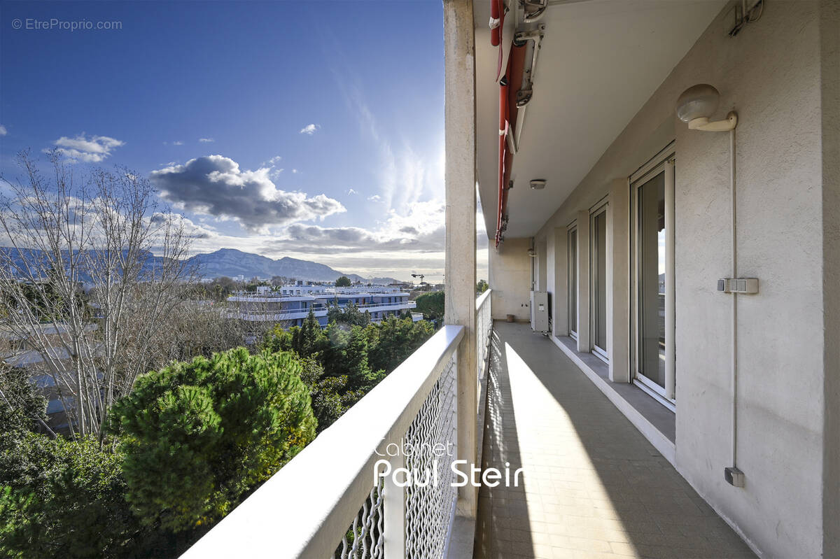 Appartement à MARSEILLE-8E