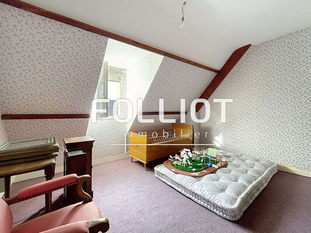 Maison à BRETTEVILLE-SUR-ODON