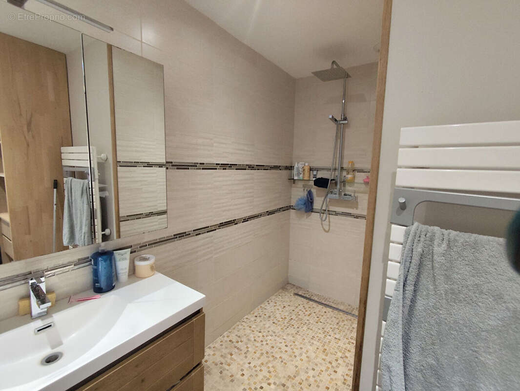 Maison à SAINT-COUTANT-LE-GRAND