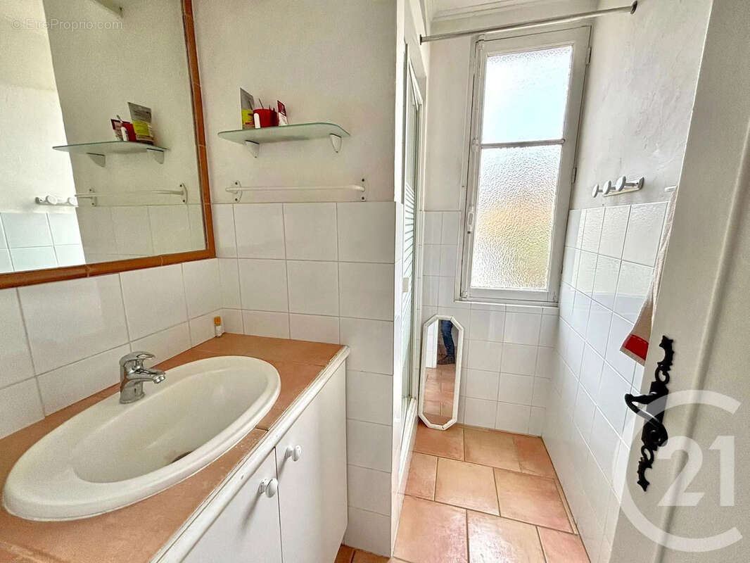Appartement à LE CANNET