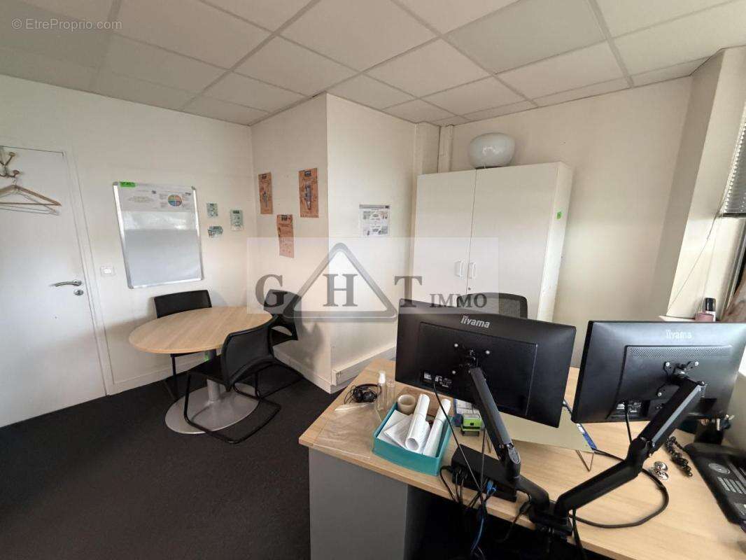 Entrepot 2765m2 a vendre bondoufle - photo 16
