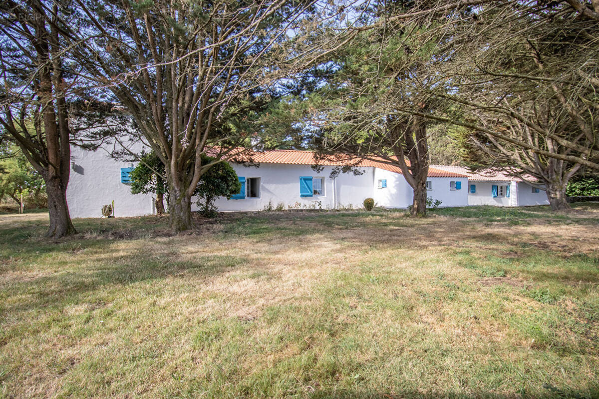 Maison à BEAUVOIR-SUR-MER