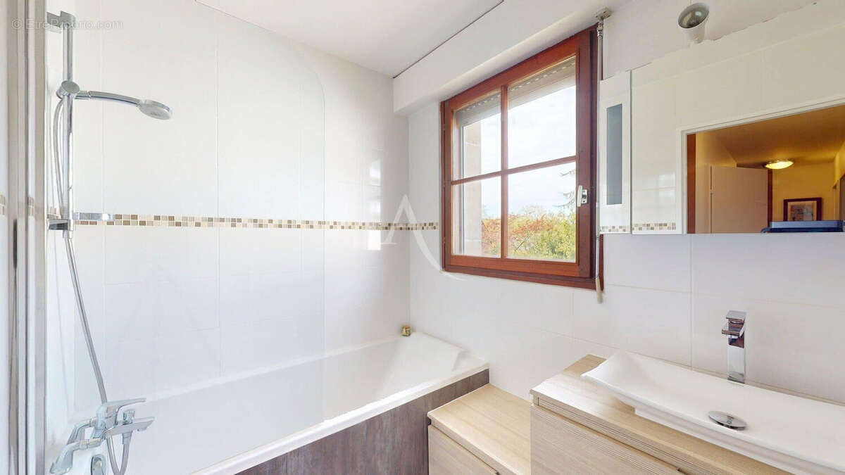 Appartement à FONTENAY-AUX-ROSES