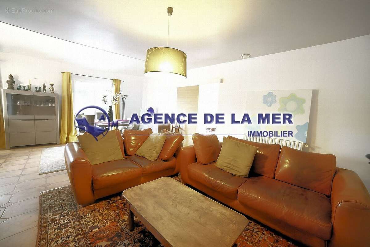 Maison à AIGUES-MORTES