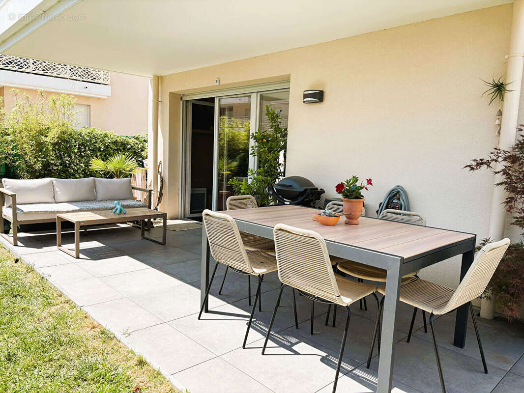 Appartement à ROUSSET
