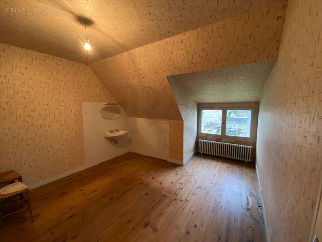 Maison à LA COULONCHE