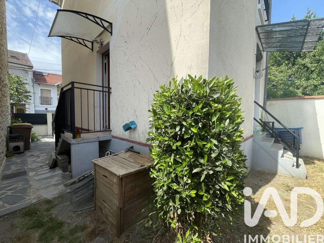 Photo 2 - Maison à TAVERNY