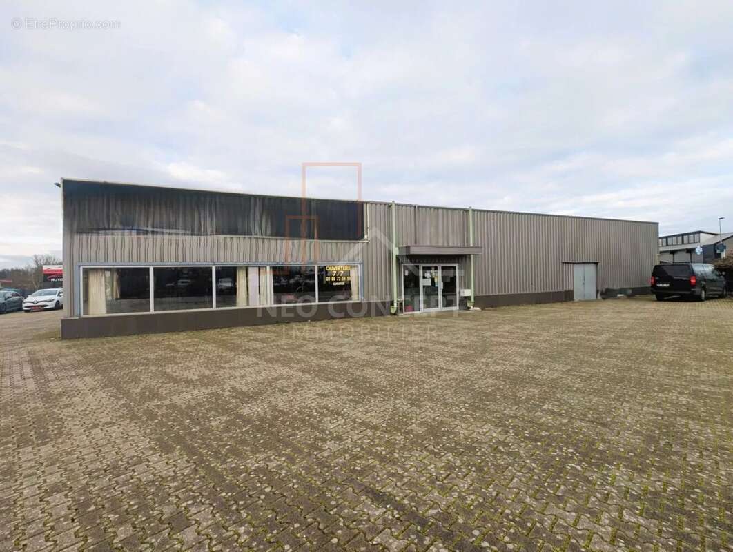 Commerce à OBERHOFFEN-SUR-MODER