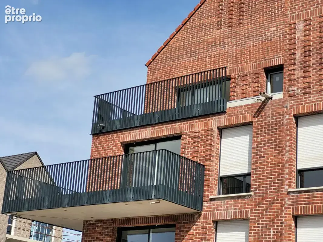 Halluin Appartement récent avec 2 chambres et terrasse 3e et dernier étage - photo 1