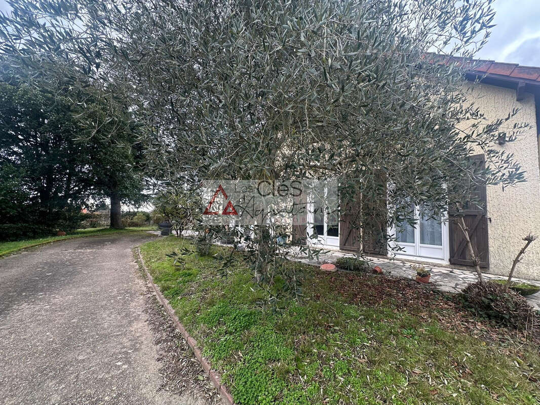 Maison à BEGUEY