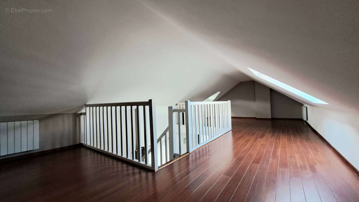 Maison à CHAUMONTEL