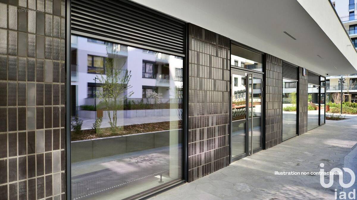 Photo 1 - Commerce à NICE