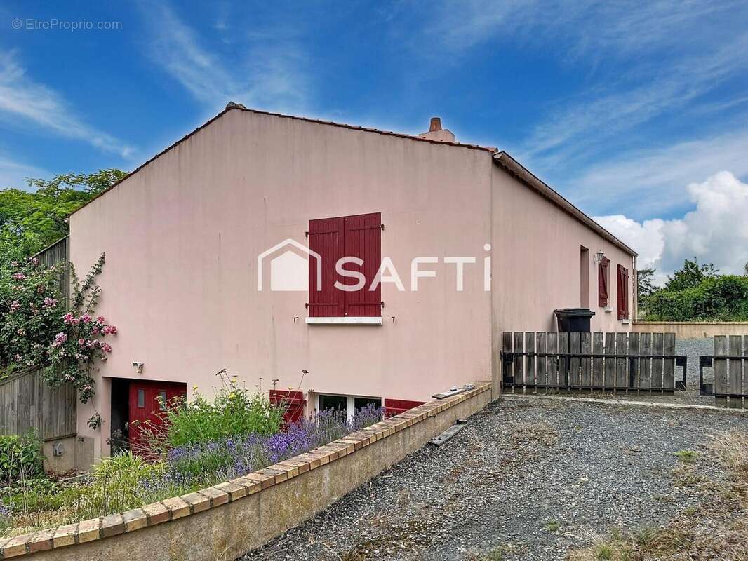 Photo 2 - Maison à SAINTE-HERMINE