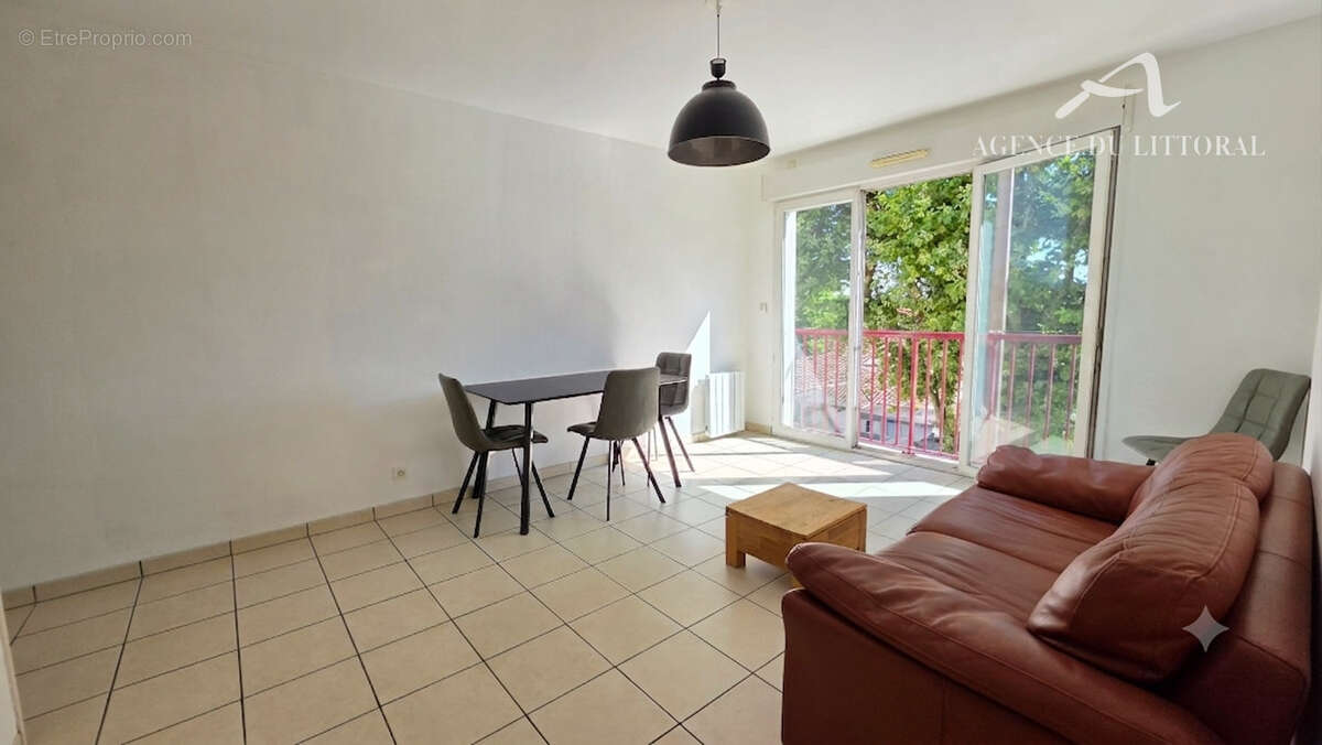 Appartement T3 centre ville - photo 5