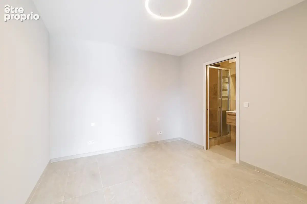 Nice    Gairaut  Maison contemporaine 173 m2  Terrain 720 m2  Domaine sécurisé - photo 17