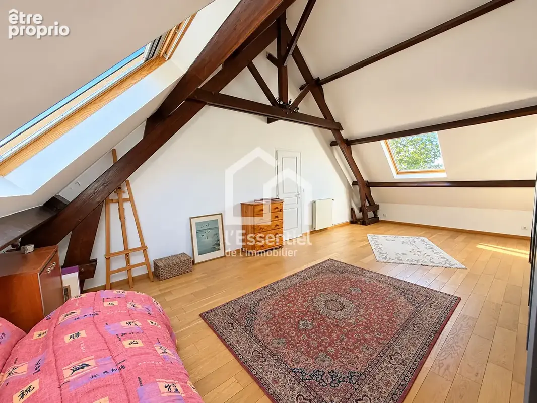 A vendre - maison d'architecte ndividuelle - 158 m² - sous sol total - terrain 977 m² - photo 15