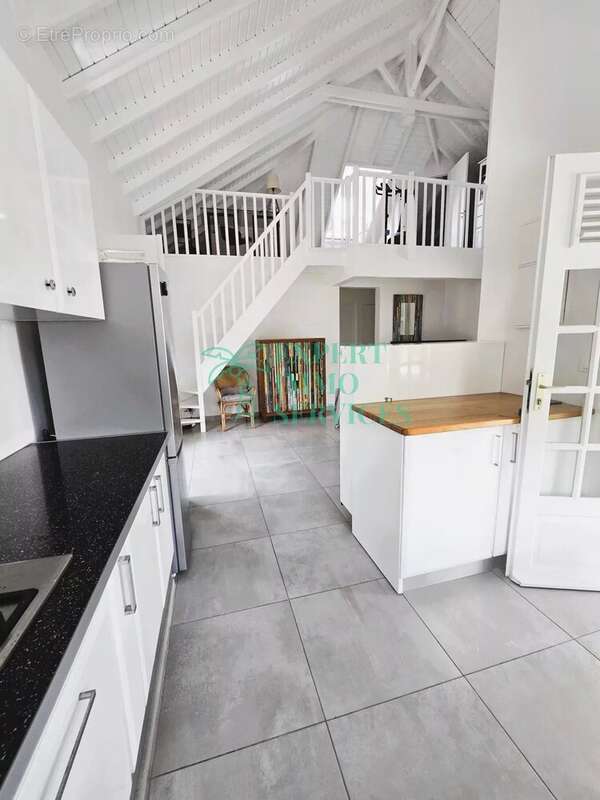 Maison à CAPESTERRE-DE-MARIE-GALANTE