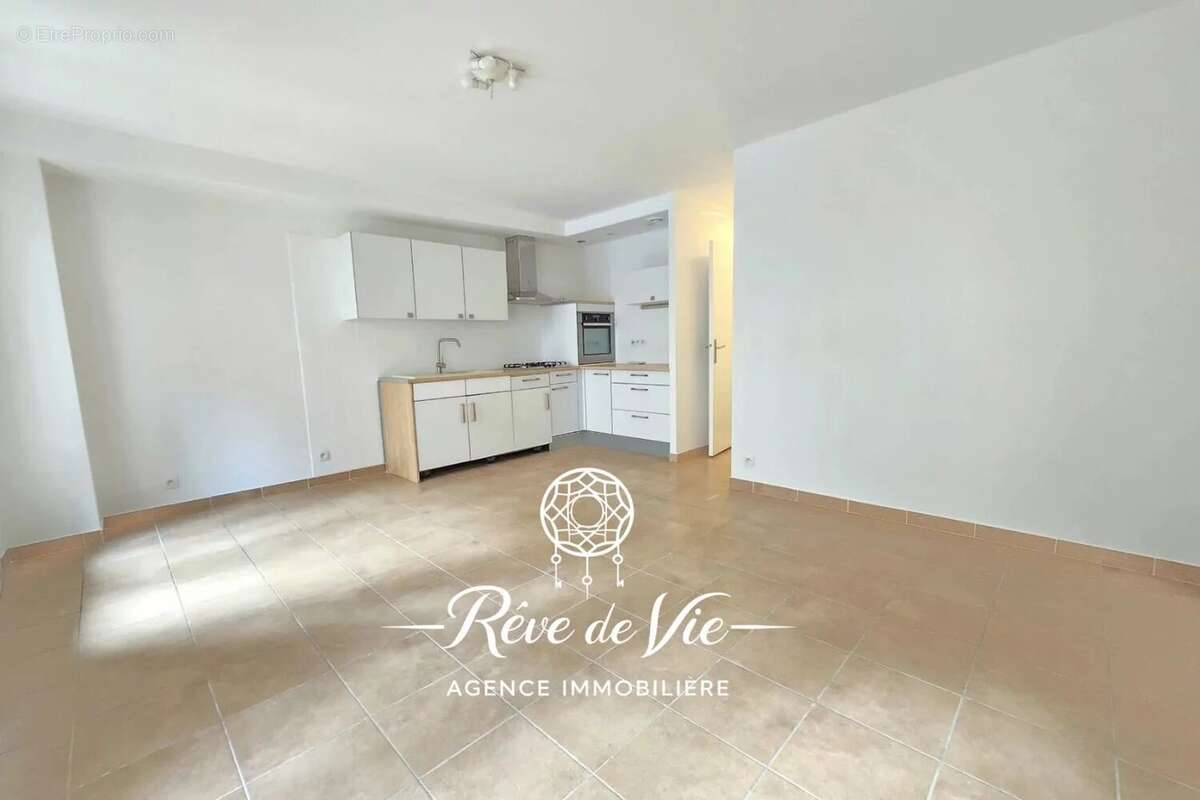 Appartement à LE LAVANDOU