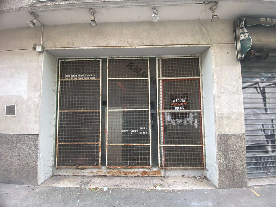 Local commercial à vendre - rue Marcel Porte - photo 2