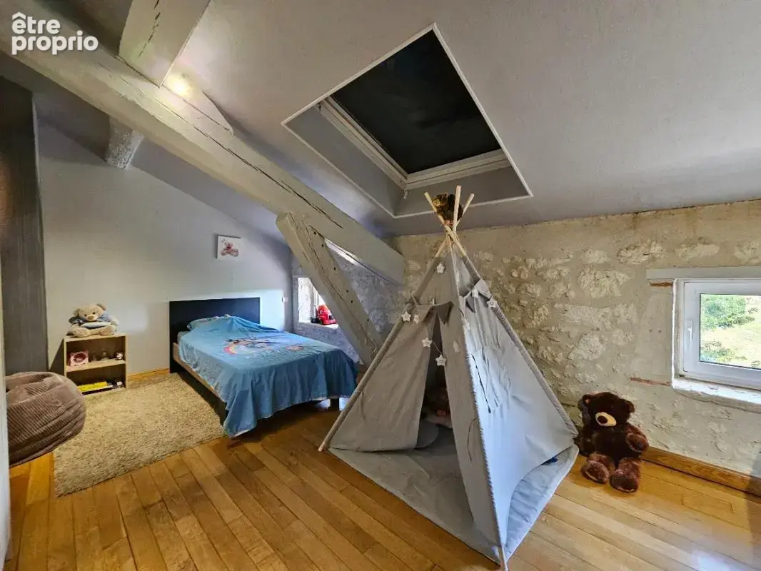 Laroque-Timbaut : Havre de Paix et d'Histoire : Domaine en Pierre du XVIIIe Siècle : Maison de Caractère 310 m² habitables +  dé - photo 13