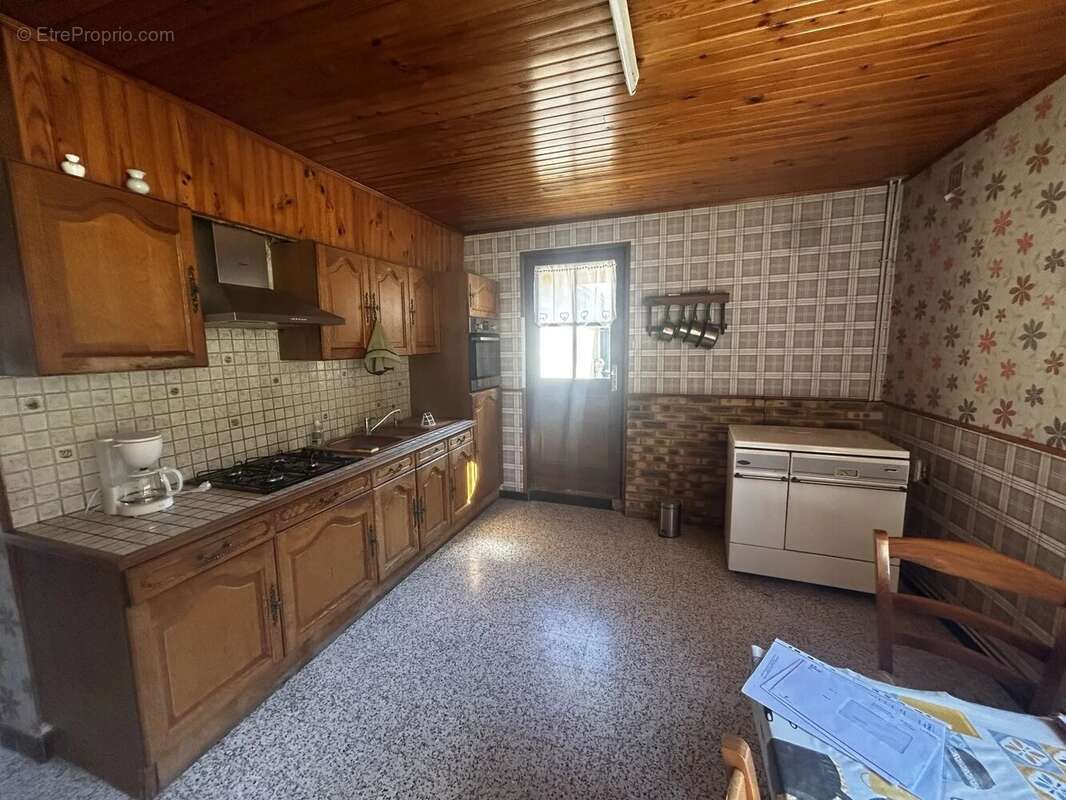 Maison 92 m² à Bezinghem  - photo 5