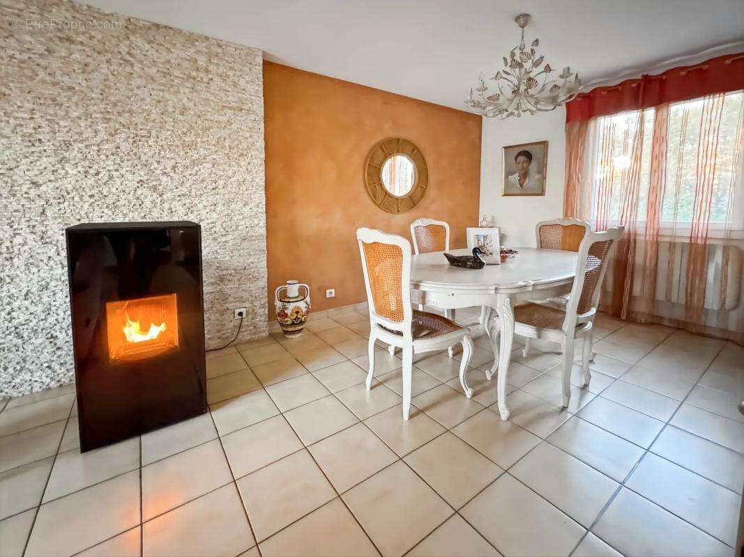 Maison à BELLERIVE-SUR-ALLIER