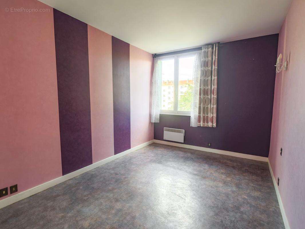 Appartement à LYON-8E