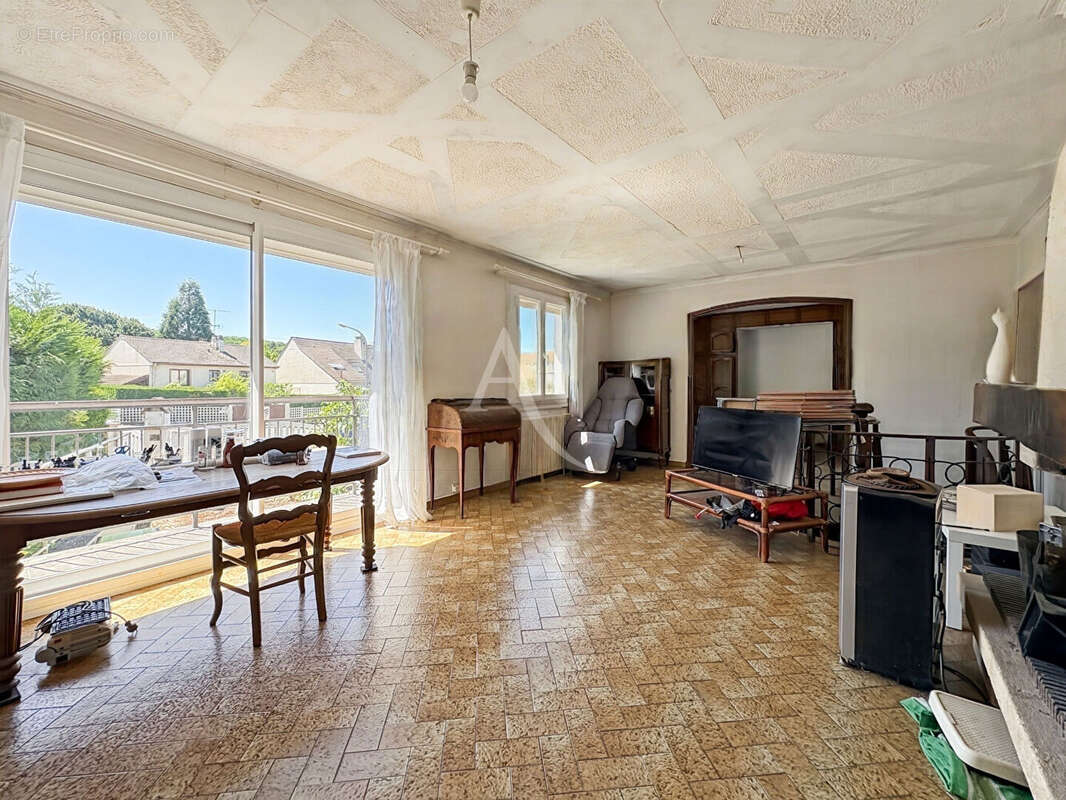 Maison à ETRECHY