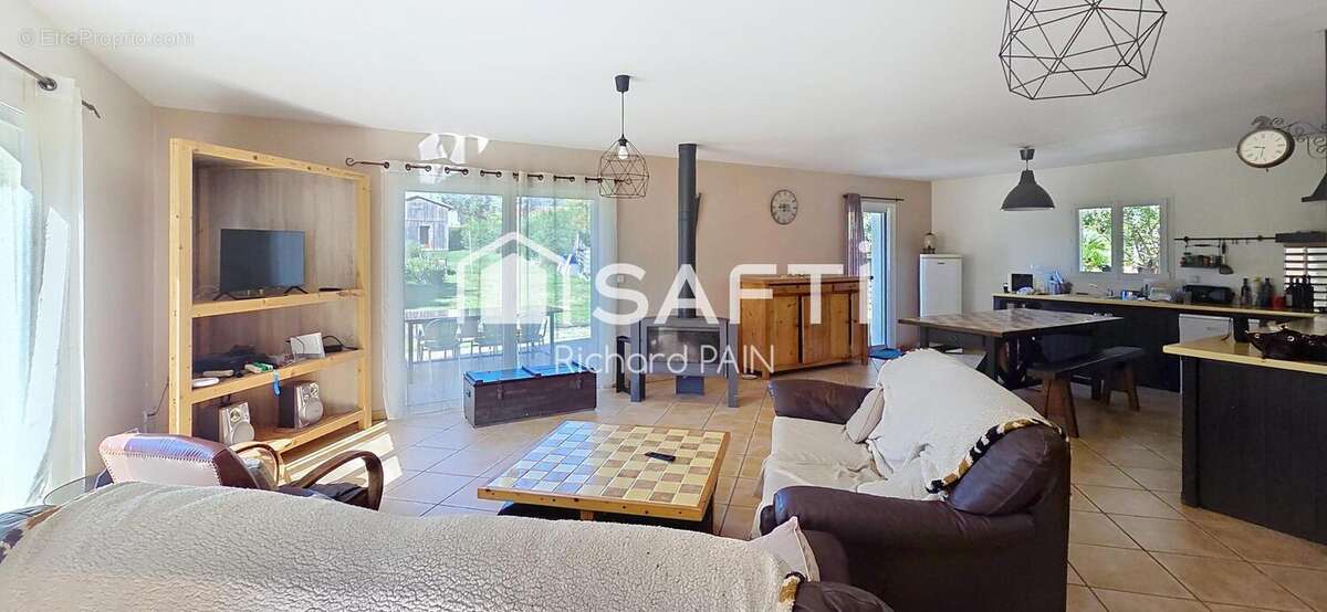 Photo 4 - Maison à SANSAIS