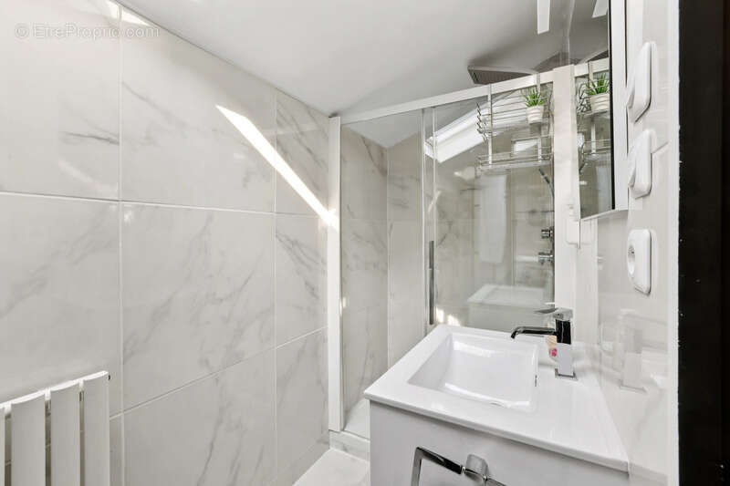 Maison à CHAMPAGNE-AU-MONT-D'OR