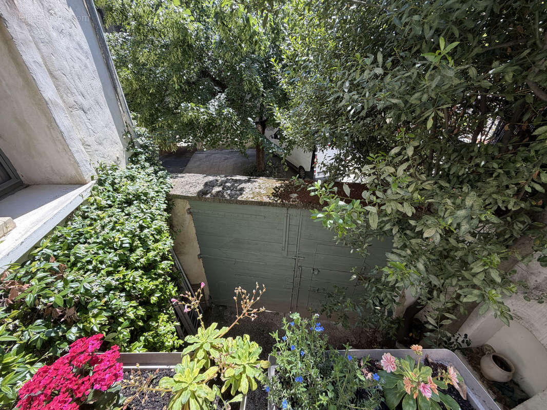 Maison à SAINT-QUENTIN-LA-POTERIE
