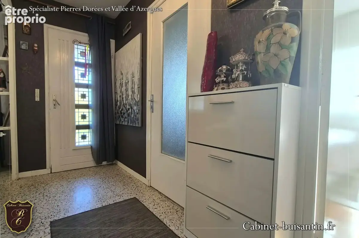 Maison avec terrasse et jardin arboré - photo 12