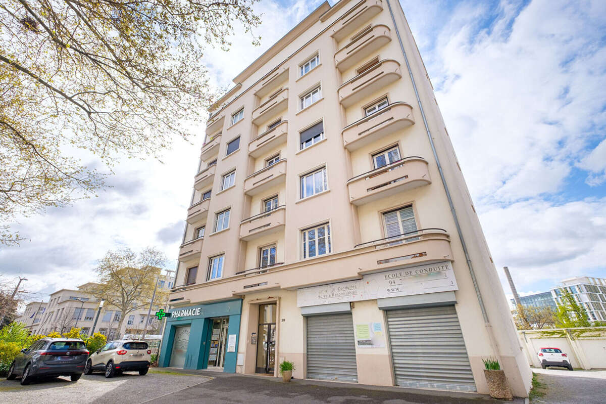 Appartement à LYON-8E