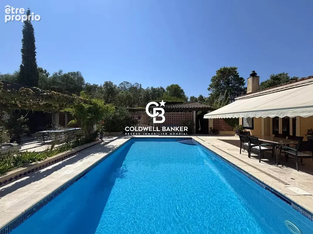 Villa avec piscine, calme et vue collines – 83250 La Londe les Maures - photo 16