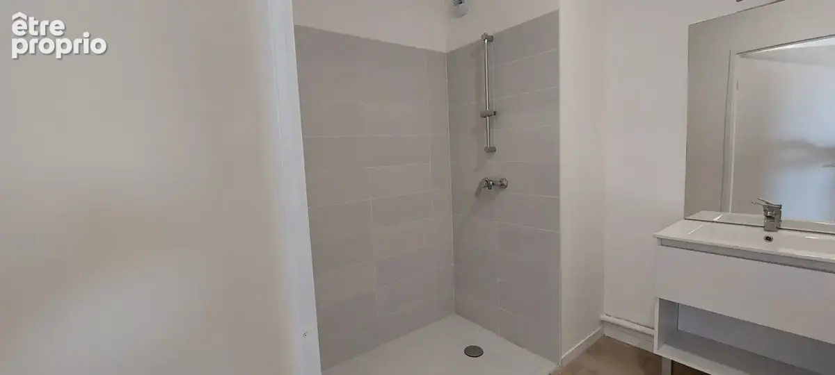 Appartement T3 neuf  norme PMR à Saint Gilles croix de Vie - photo 5